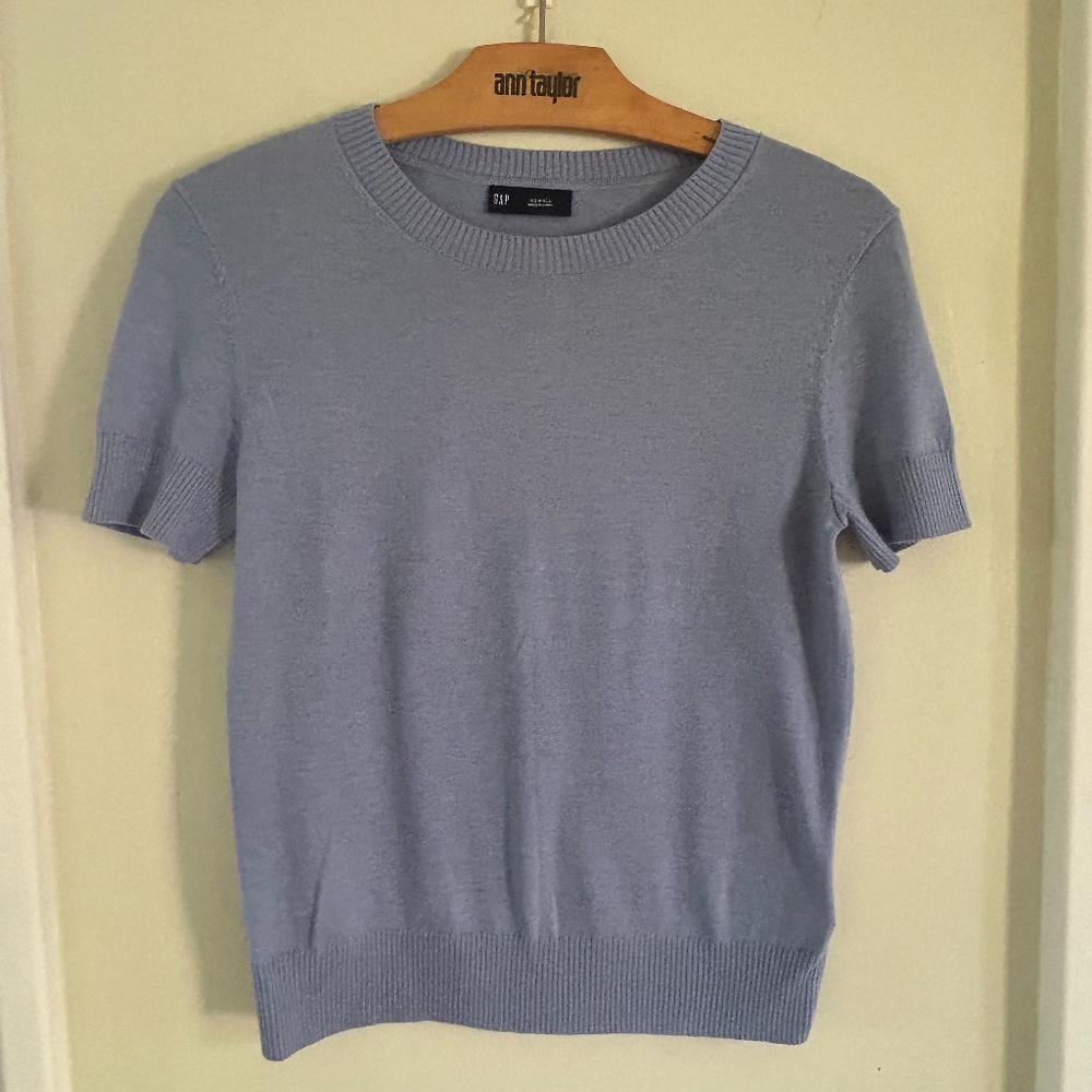 Gap Cottom Blend Short Sleeve Crew Neck Sweater